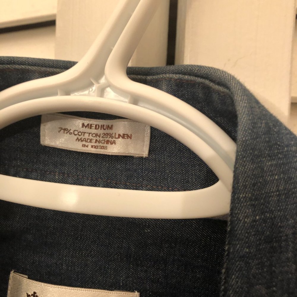 Peter Millar Navy Chambray Button Down Shirt - image 7